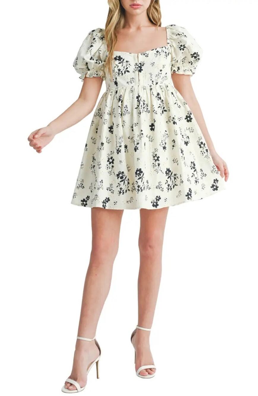 All In Favor Ivory Black Floral Puff Sleeve Babydoll Mini Dress Small